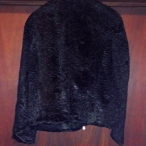 Versace Collection - Picture 4 of 10